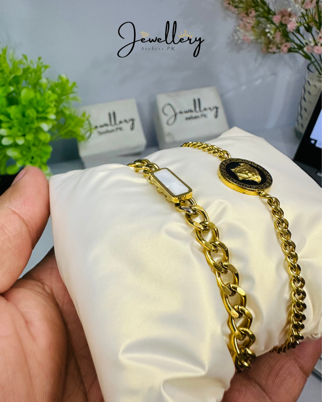 Black Versace & White Chain Deal