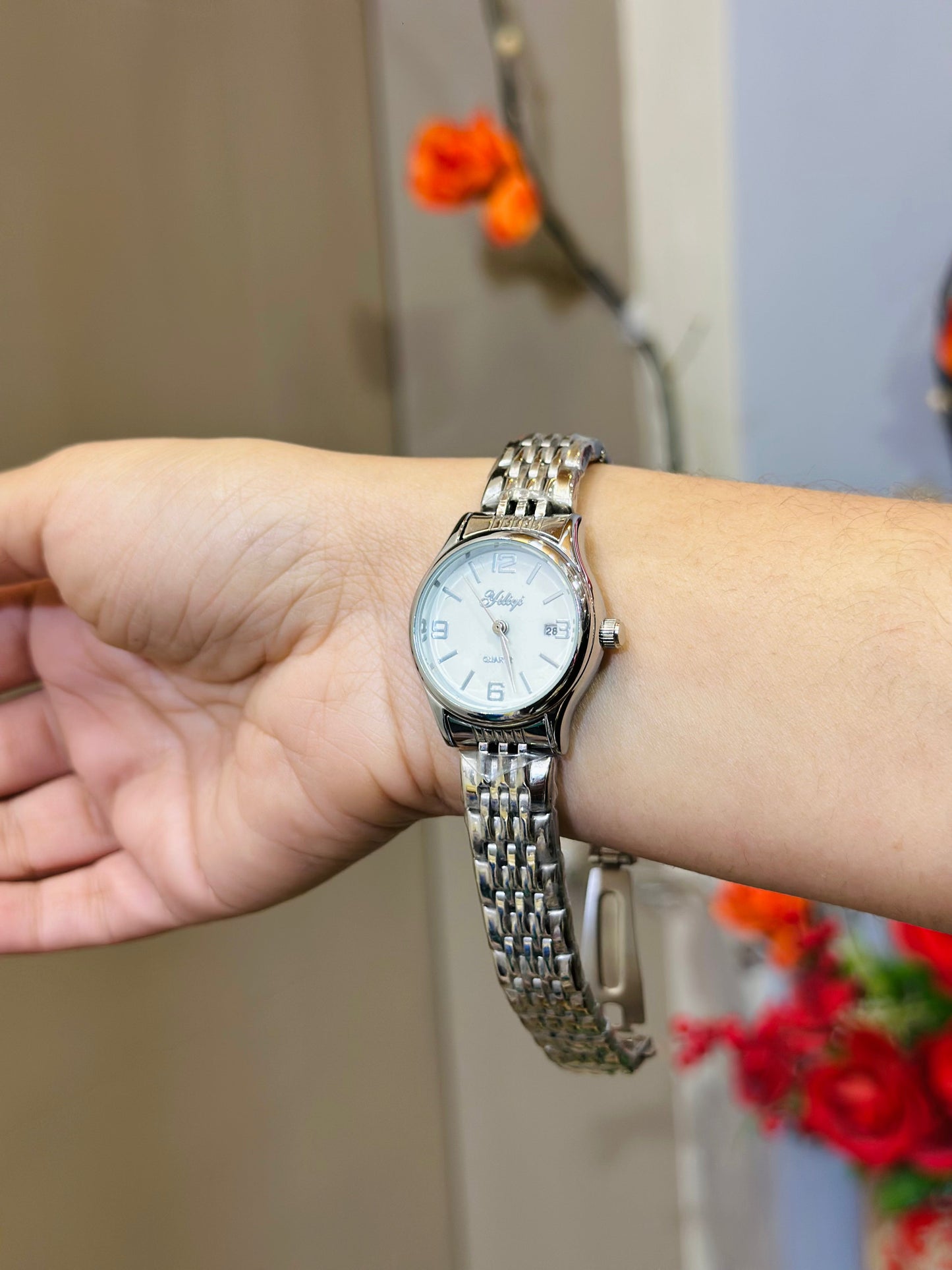 Vintage - Silver Women Watch