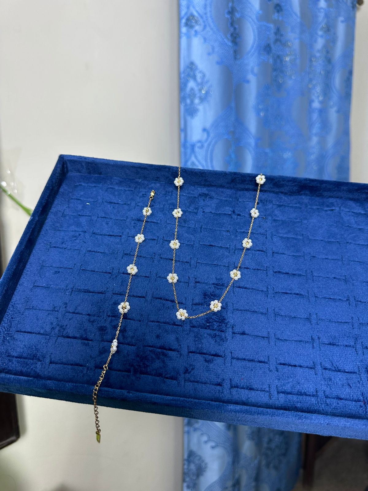 White Flower Set