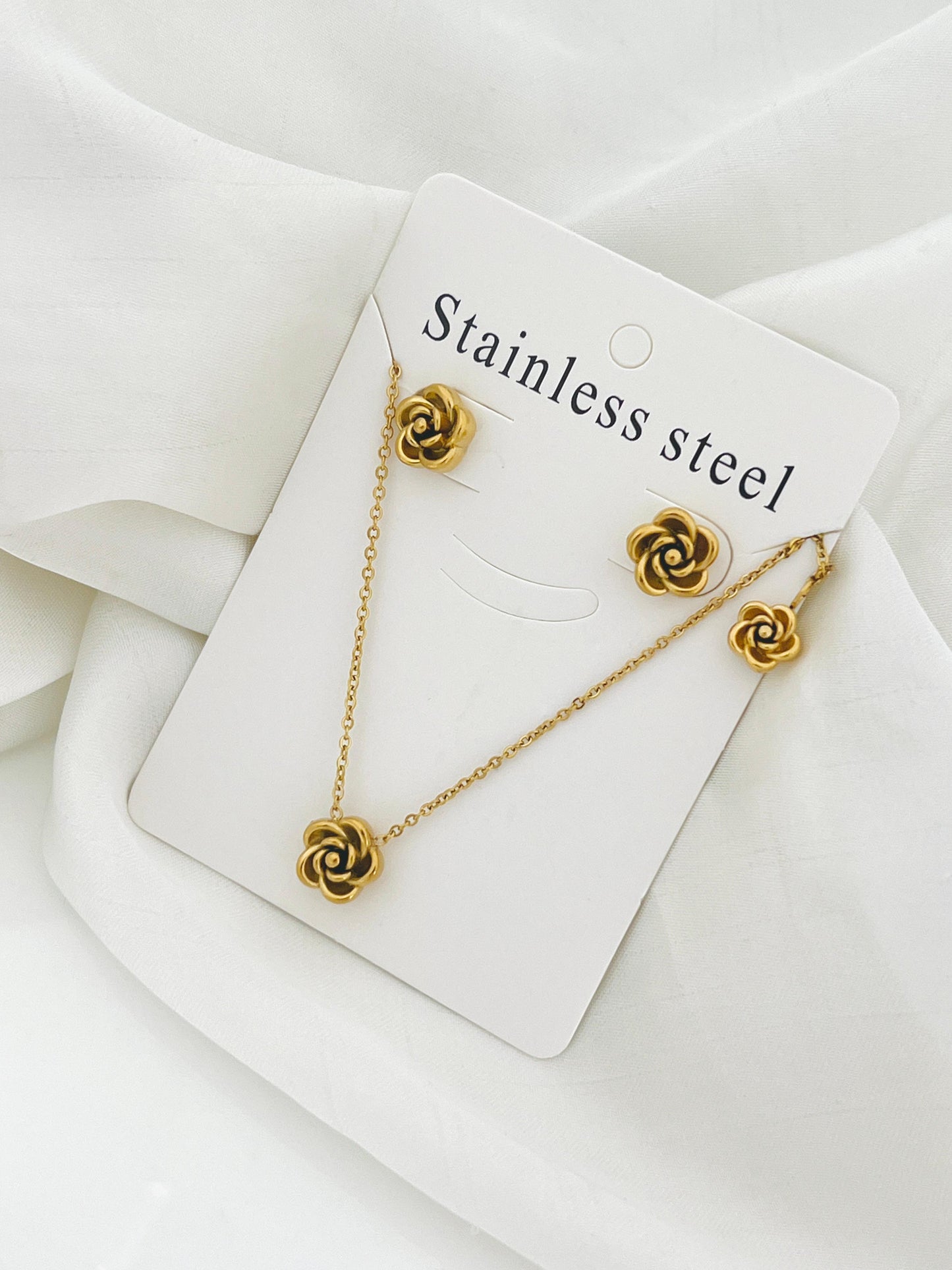 Mini Flower Earrings & Neclace