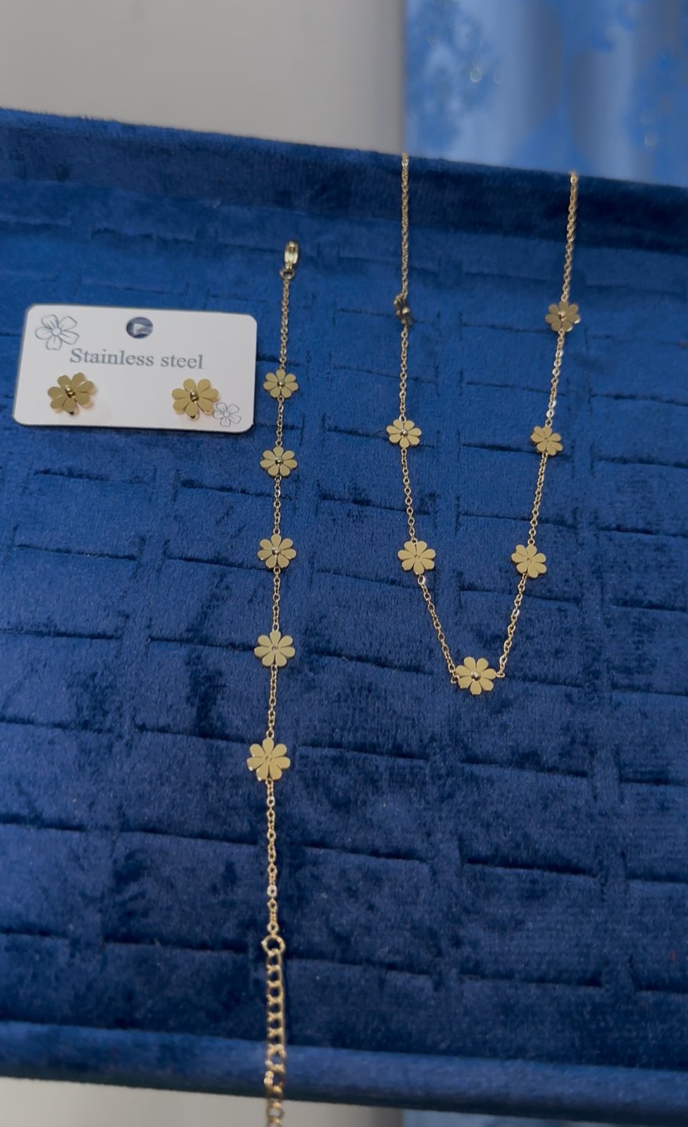 Stainless Steel Flower Set